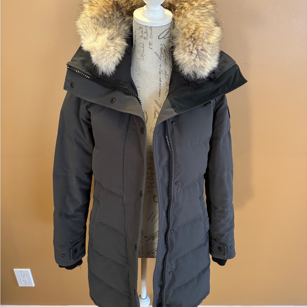 SOLD Canada Goose Black Label Shelburne